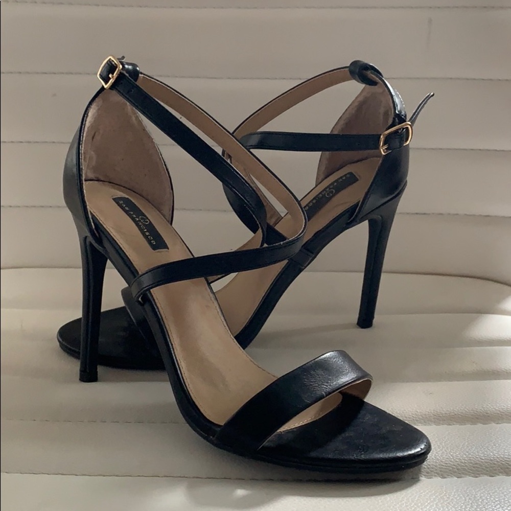 ⭐️(3/$20)SAN FRANCISCO black strappy stiletto heel